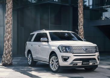 بريمير موتورز تعرض أحدث سيارات فورد ولينكون في المعرض الدولي الثالث للسيارات في أبوظبي